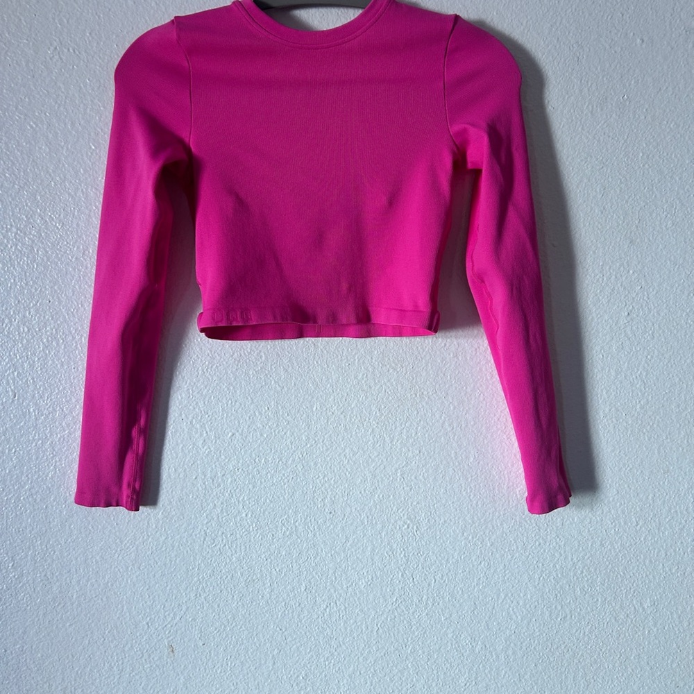 Vibrant Fuchsia Long Sleeve Crop Top